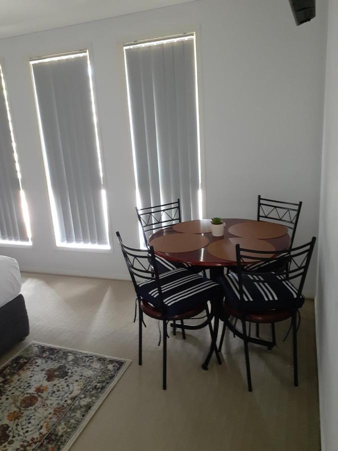 Blk Stays Guest House Deluxe Units Morayfield Εξωτερικό φωτογραφία