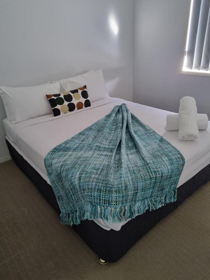Blk Stays Guest House Deluxe Units Morayfield Εξωτερικό φωτογραφία