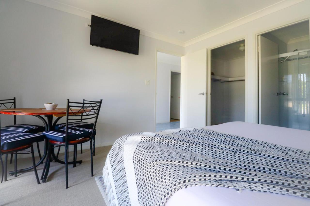 Blk Stays Guest House Deluxe Units Morayfield Εξωτερικό φωτογραφία