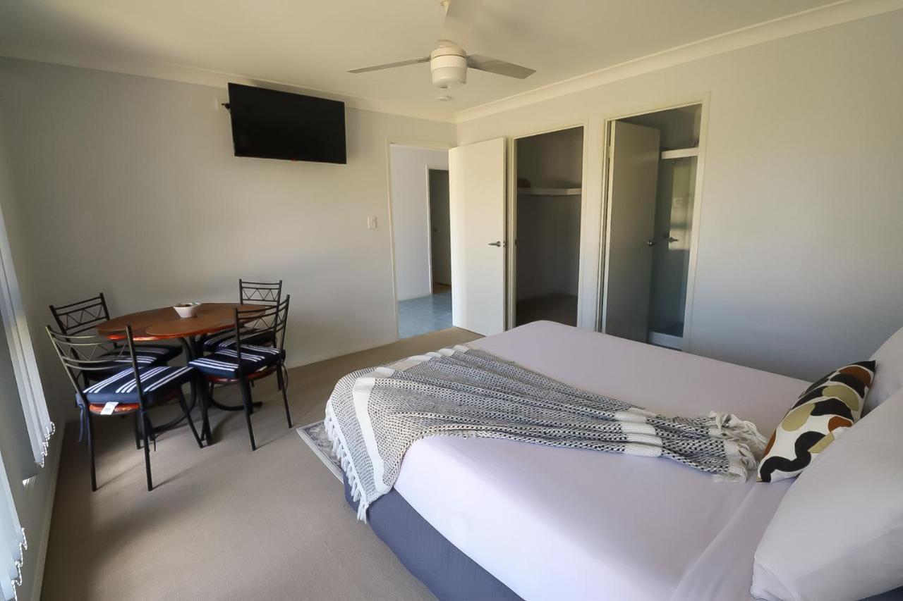 Blk Stays Guest House Deluxe Units Morayfield Εξωτερικό φωτογραφία